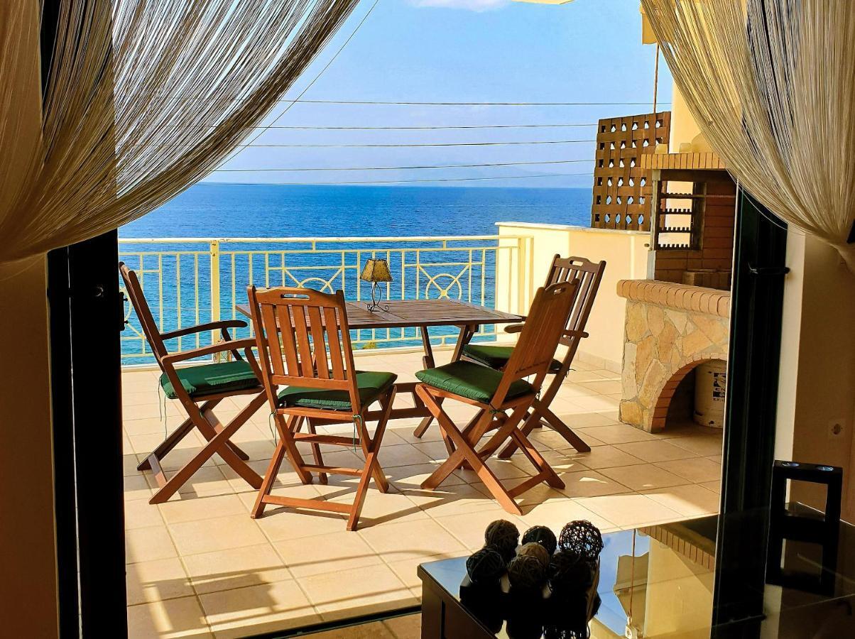 Derveni Seaside Apartments "Penthouse" Luaran gambar